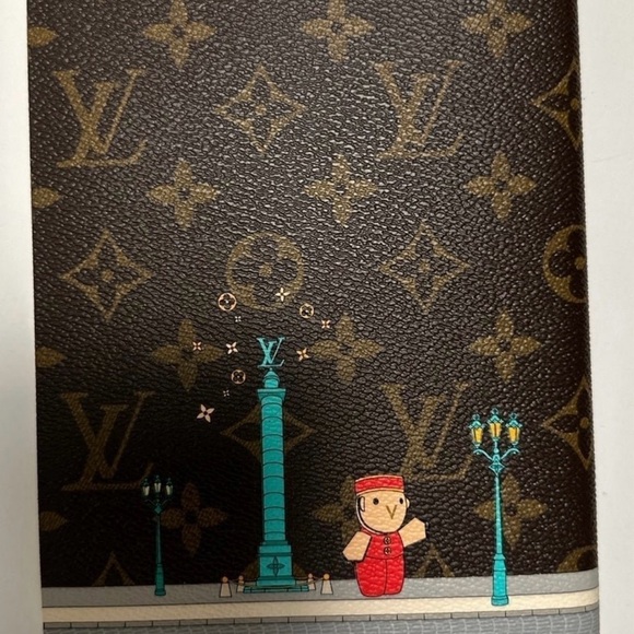 Louis Vuitton Limited Edition Notebook The Christmas Paris Clemence 🔥🔥🔥 - Picture 7 of 7